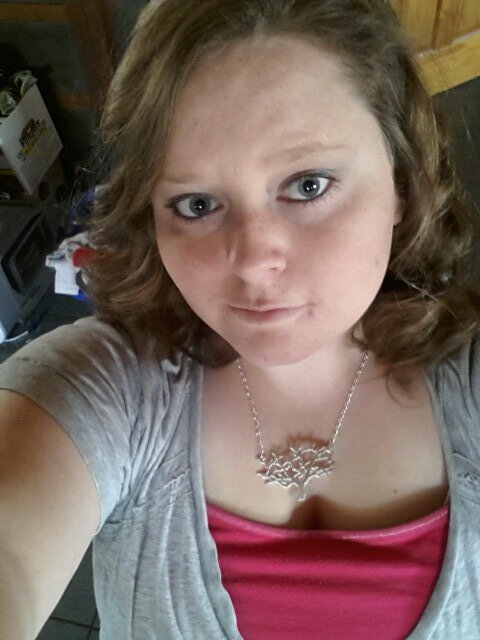 Sunshinemoon2u's profile picture. 