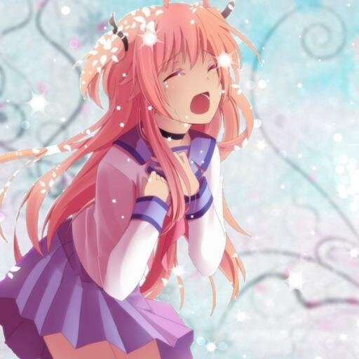 hello,im minko m #friendly and #otaku i love anime,music and fb,twitter 
fb: minko crazy