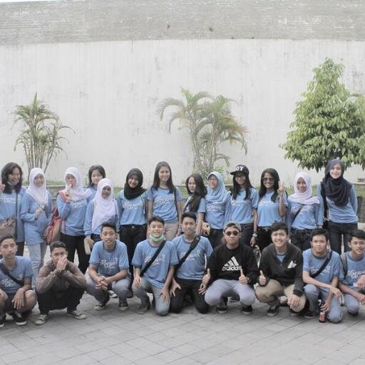 Keep Calm and Keep Solidarity. Part of 11 SOCIAL 1