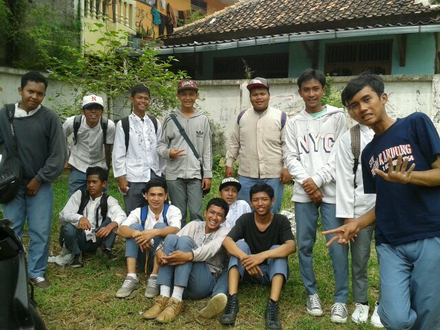 BUNDA KANDUNG_52 TOS