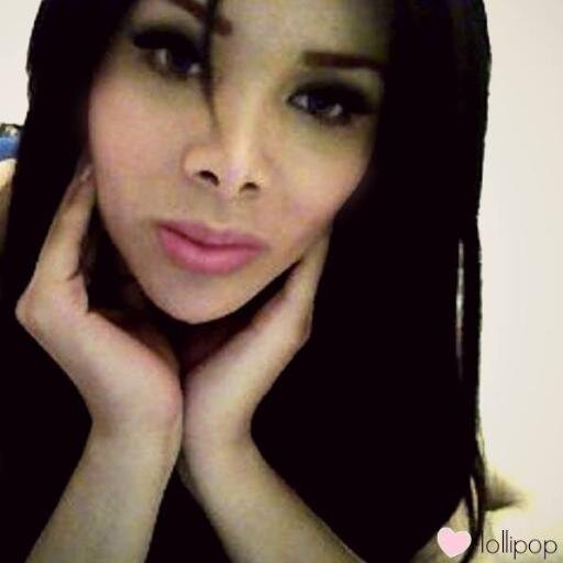 Chica entregada, apasionada con el baile 3