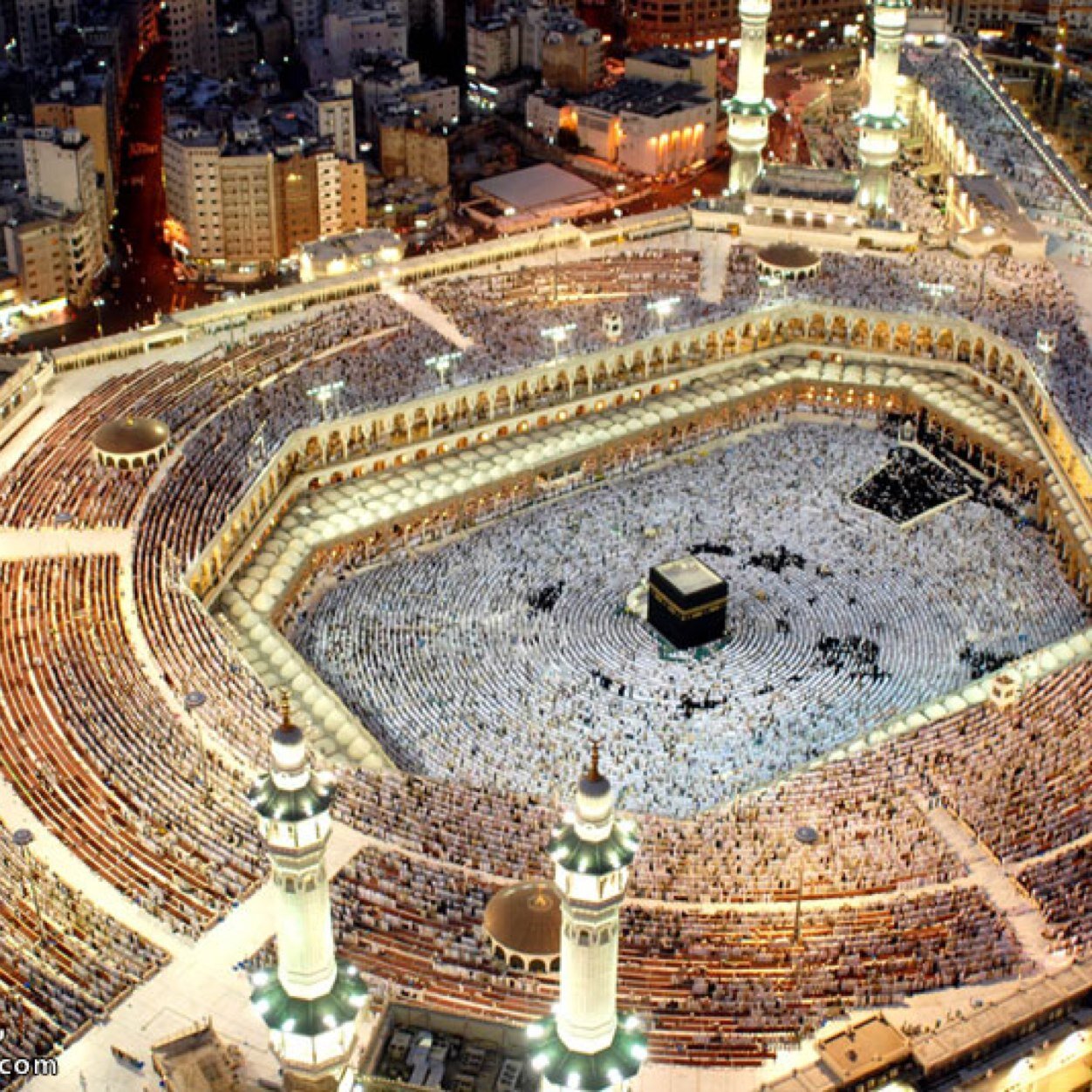 اللهم تقبل منا صالح الاعمال كلها ,, مجموعه أدعيه وأذكار وأحاديث وآيات .. عسى الله أن ينفعنا بها جميعاً