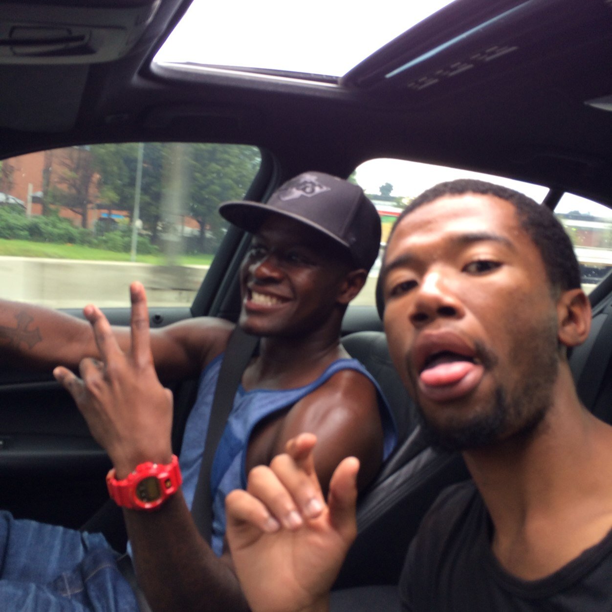 34Nyauza's profile picture. 