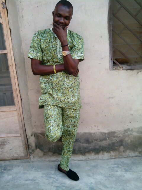 GOD 1st.........I dont FFlirTT. Ever happy with me.......friends matter alot.     Won't say wat I dont mean......NO POWER of my own. #gunnerz #libra™