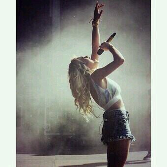 Hii, just two mixers here who loves the girls very much:* xx Follow for Follow yeah?