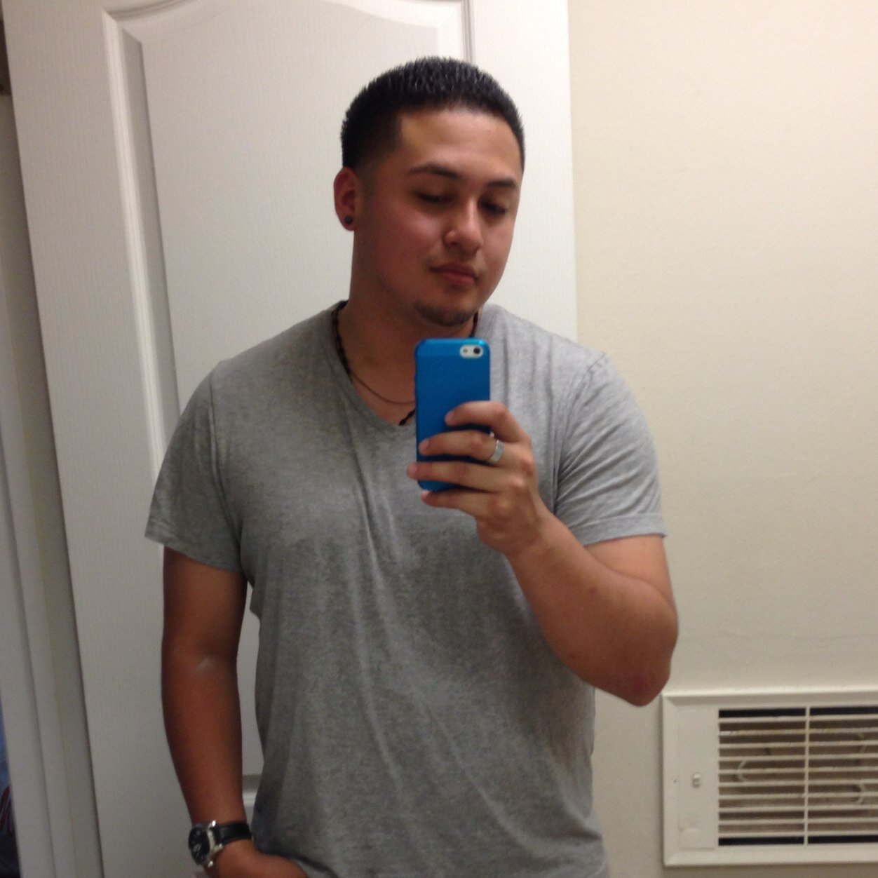 pablo10perez's profile picture. 