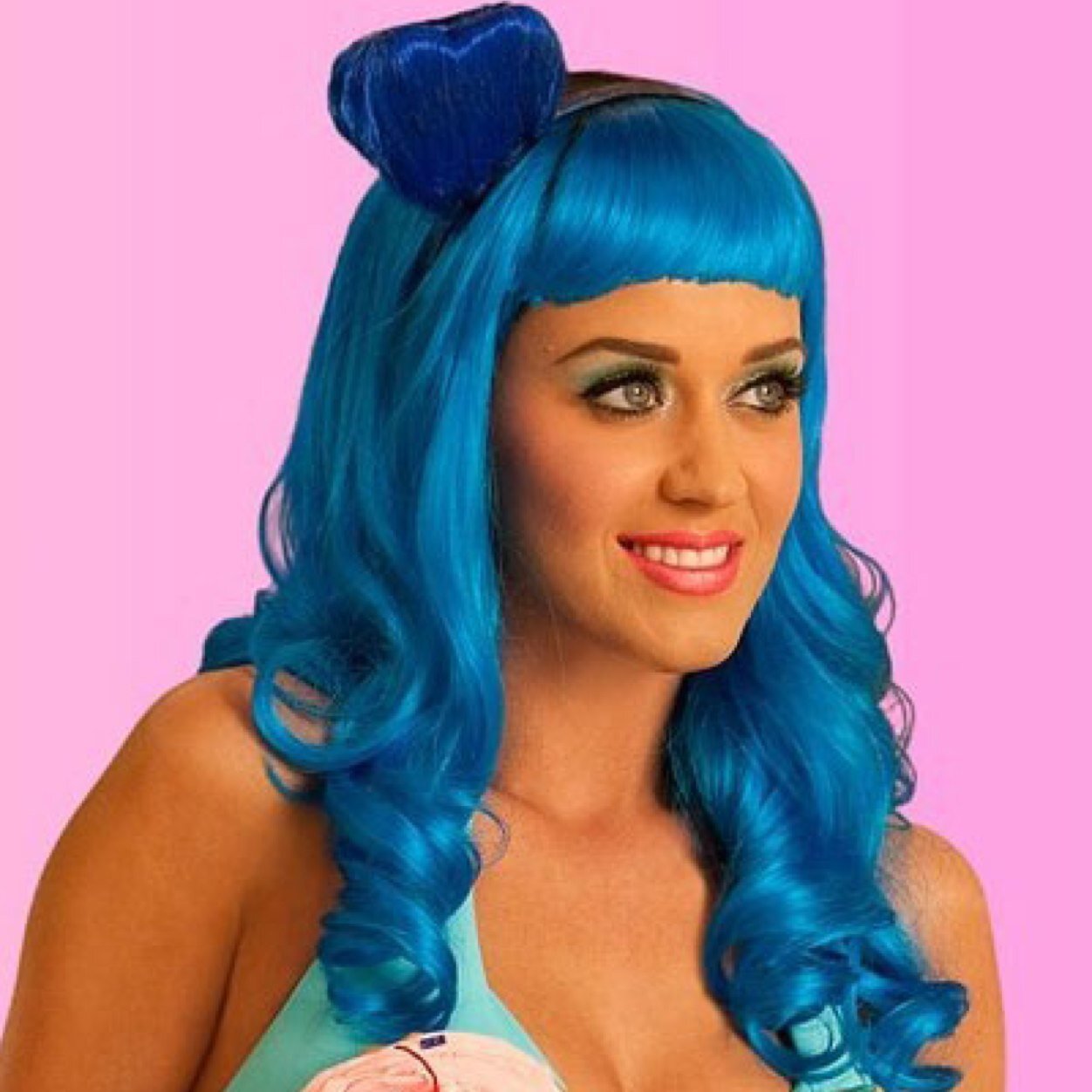 HollyHa71339902's profile picture. 