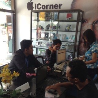 TechnoCorners's profile picture. 