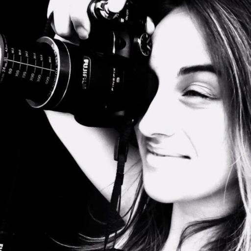 Fotógrafa, dançarina e professora ! https://t.co/ojbL12O73l