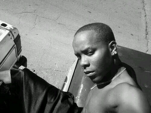 My life iz not my own...Jesus take tha wheel && guide me dwn tha road tah success.