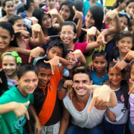 ll*Welcome*ll Andres gil Idol per-fect, My Role, proximamente Champion de calle7, (apoyo icondicional), *A.F*, i love you, Mel ♥