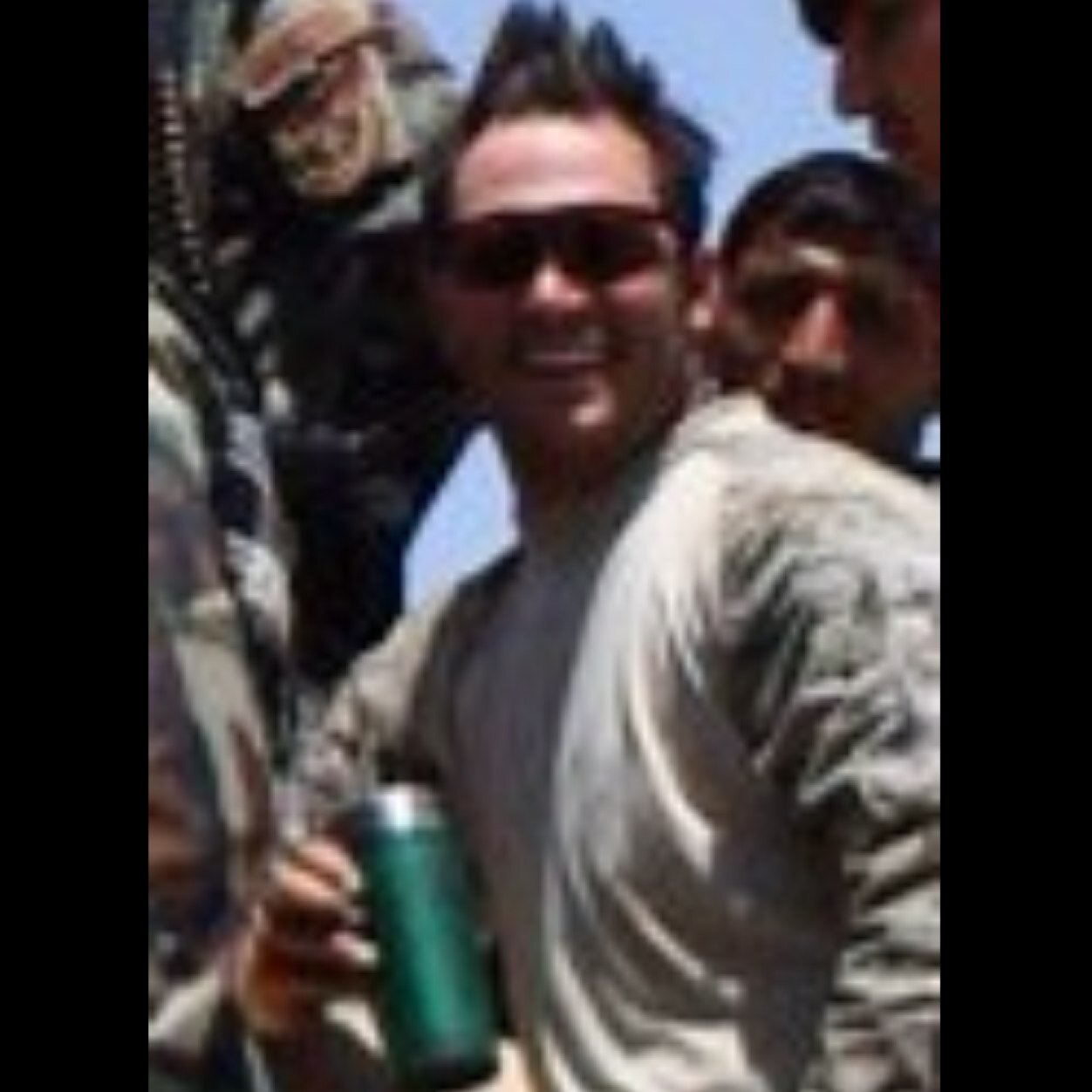 TyHenery's profile picture. 