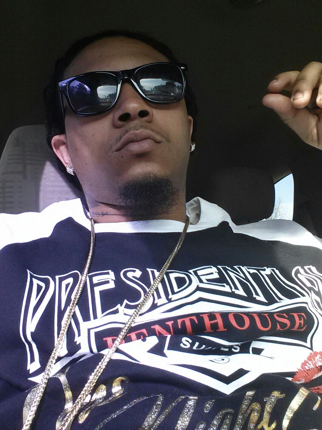 I got my own lane goin..don't merge into it..I tell em wut I think they should hear..