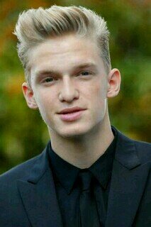 teddyfadhlins's profile picture. Cody Robert Simpson