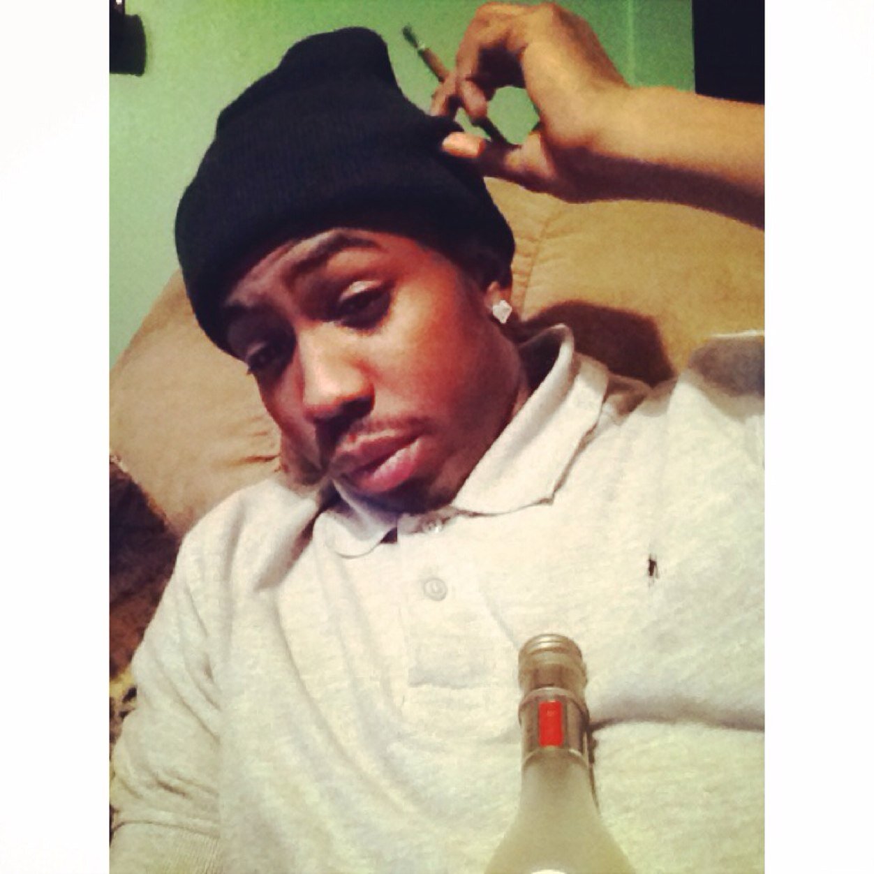 Blood Makes U Kin, Loyalty Makes U Fam ! 

BridgeGangYungin !