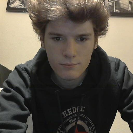 Gombaudc's profile picture. Diplômé de Kedge Business School Bordeaux, acheteur chez Cdiscount