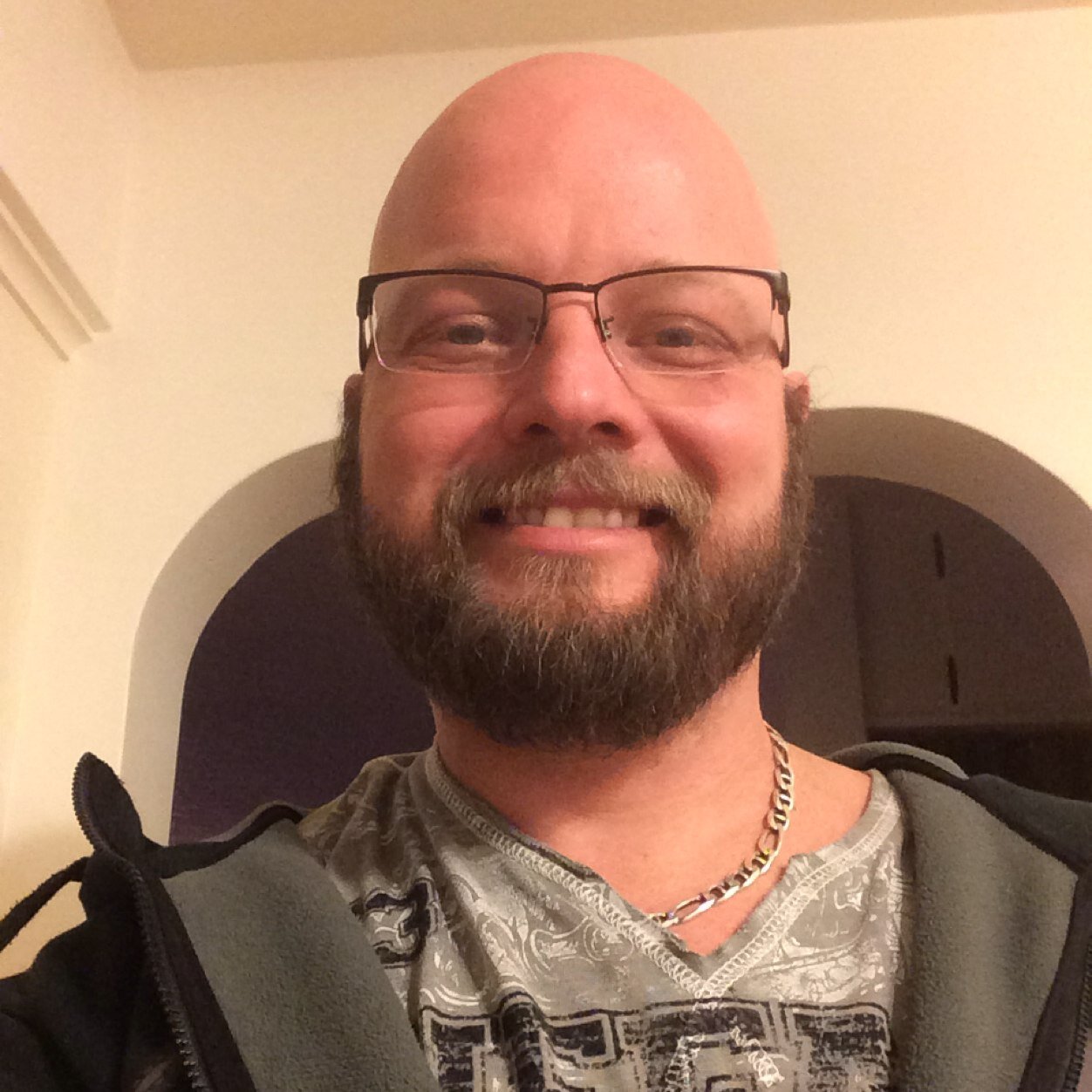 RobertJPool's profile picture. 