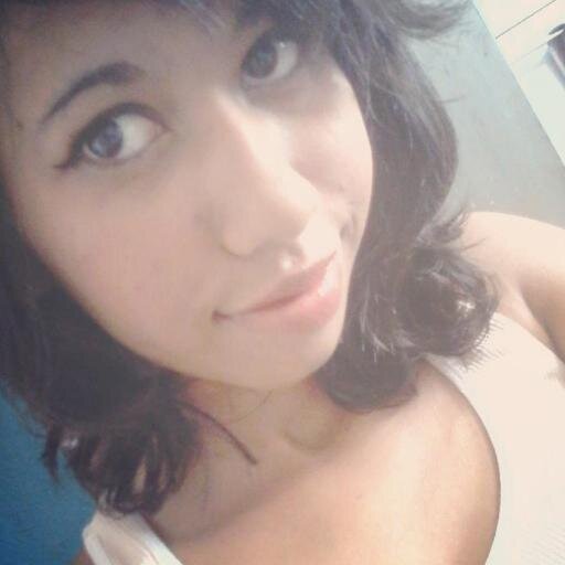 J-Rocker,baixista amo ler e amo animes Yaoi ◟( ˘•ω•˘ )◞