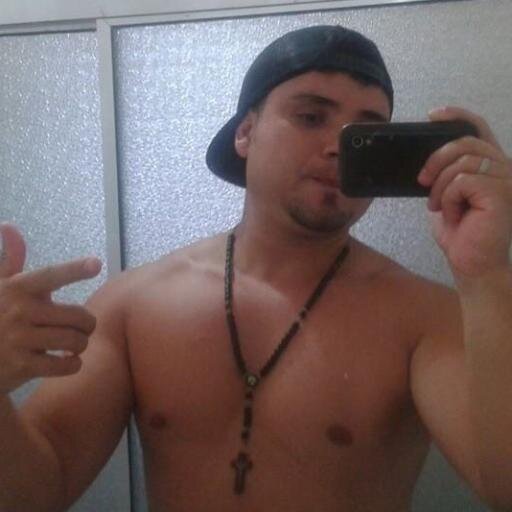 Seus problemas nunca podem superar seus sonhos.