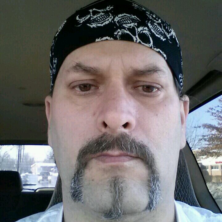 DadPence's profile picture. 