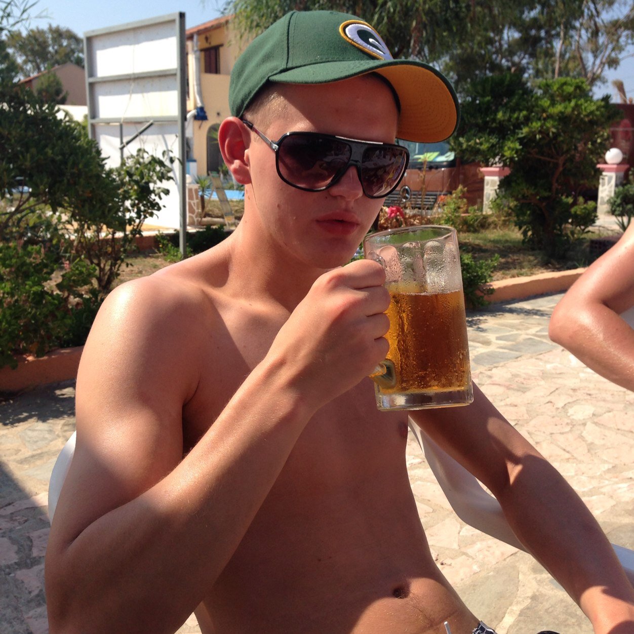 MattBelk19's profile picture. Hi guys just a mad one from sheffield thats me.