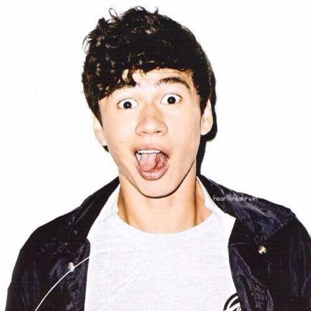 this is a free follow, just follow @5secsofk1drauhl