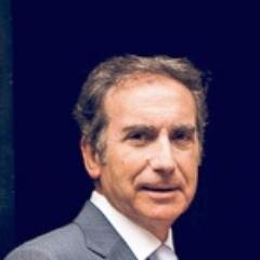 Entrenador UEFA Pro.Presidente del Cte. Vizcaíno de Entrenadores. Consultor Comercial y seguidor de los buenos comunicadores.