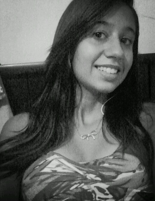80ção ! :3  , 15 anos de pura sensualidade! 1,62 de altura u.u Podem me chamar de Lici :3 Casada ' 12 Stones ♥ ' Onze20 ♥ James Blunt ♥' Mordidas ♥ ' Skate ♥