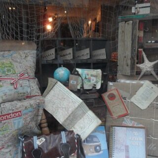 Designer/maker, Autentico chalk paint stockist, gorgeous gifts, homewares & workshops.
