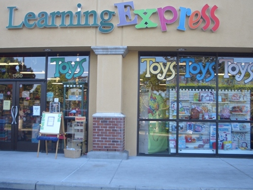 YOUR ONE STOP FRIENDLY NEIGHBORHOOD TOY SHOP IN SAN JOSE OFFERING WONDERFUL CHILDRENS TOYS EXCELLENT CUSTOMER SERVICE AND FREE GIFT WRAP EVERYDAY.