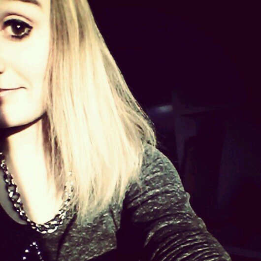 Vechtdal College Km1a * 13 jaarrr * Dedemsvaart * ♡·Hardstyle * Takens♡ * Onder Je Bed ;0