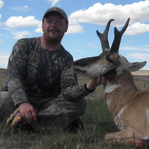Earth Groove Ambassador. Nuun Ambassador. Ultra Runner. Bow Hunter. PhD Organic Chemistry. I train, I hunt, I eat.