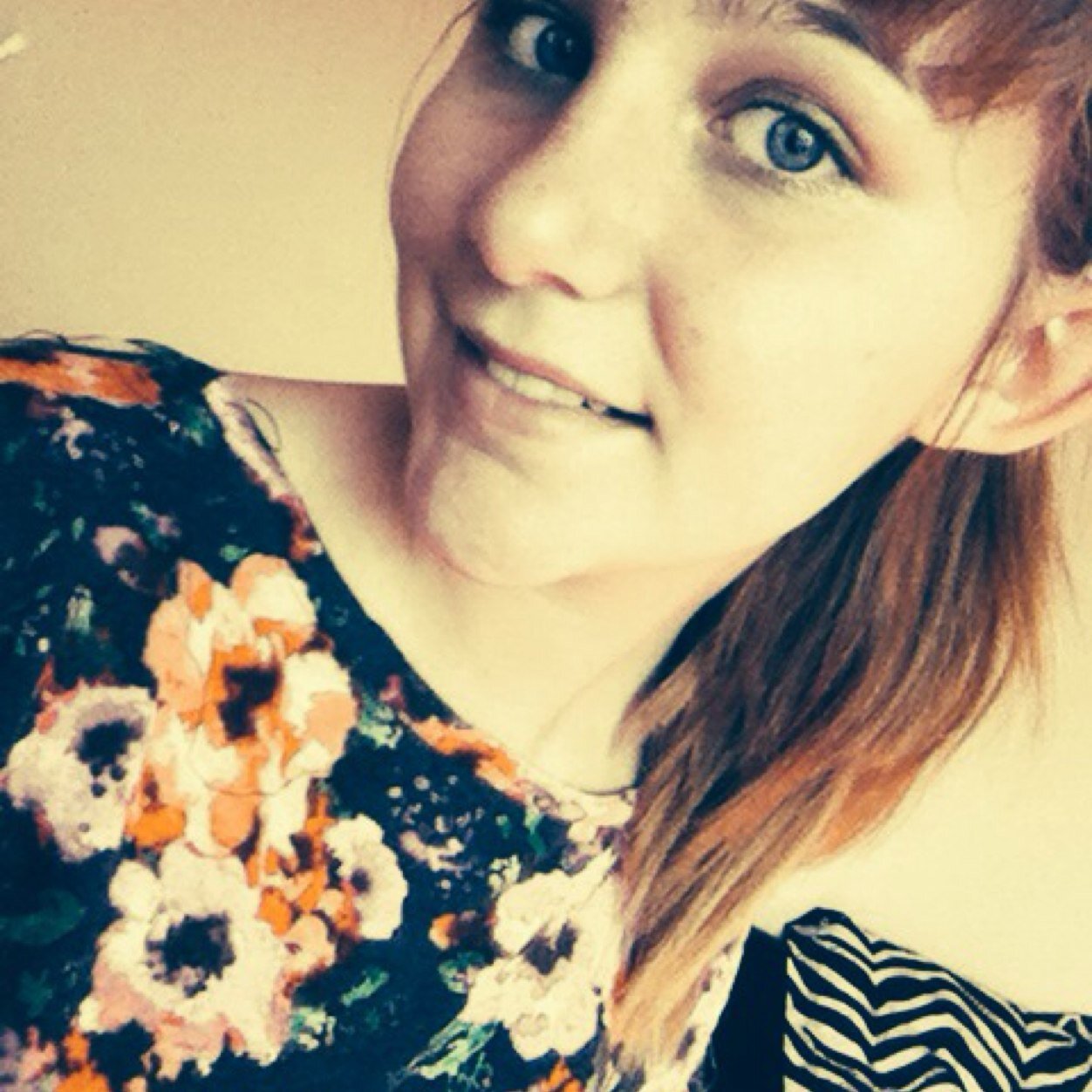 Follow me on instagram to ^~^ @call_me_jessie__