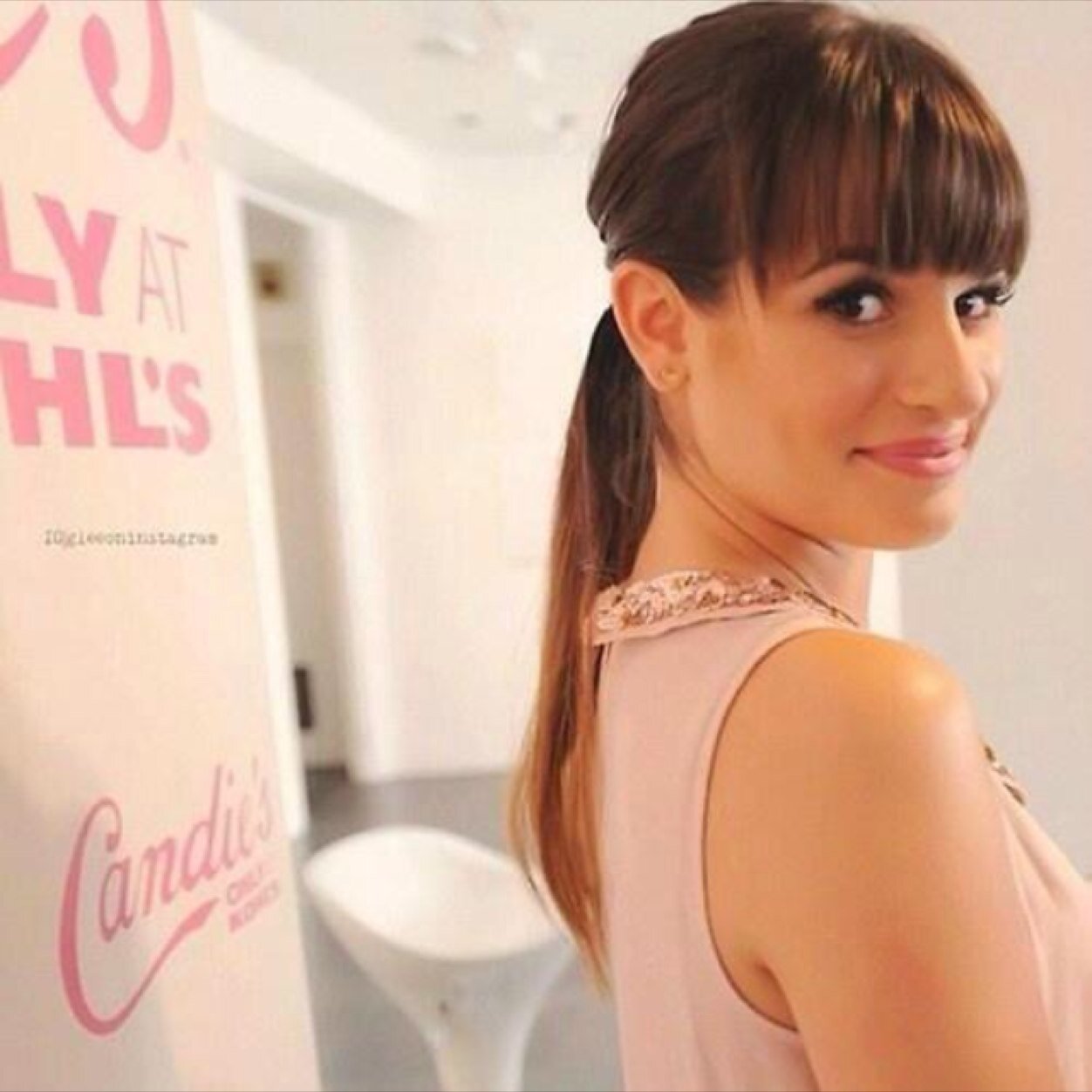 hey it's rachel berry here @hipsterquinn_ is my heart and she's my love i love her so much she's my world if you touch her i will kill you {RP anyship}