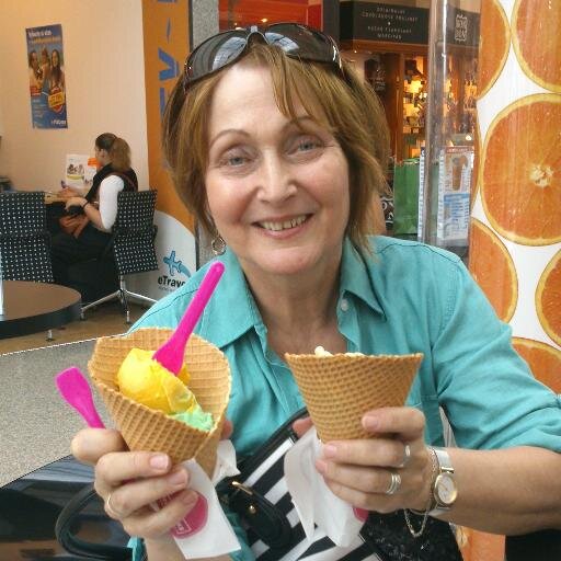 aethna's profile picture. Master of Arts, linguistics and literature studies, self-improvement & interpersonal relationships, small business: Marriage Niche & MMO Niche - solo biz.