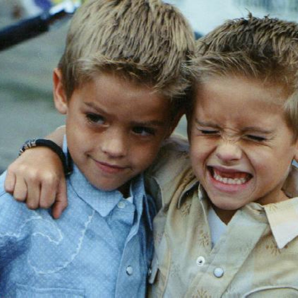 LaheyTwins's profile picture. Dad: @Issac_Lahey_ Mom: @XxXSinXx Brother: @MasonDrewLahey |Half devil childern, half werewolf, all wrapped up into 6 year old twins. All Lahey|
