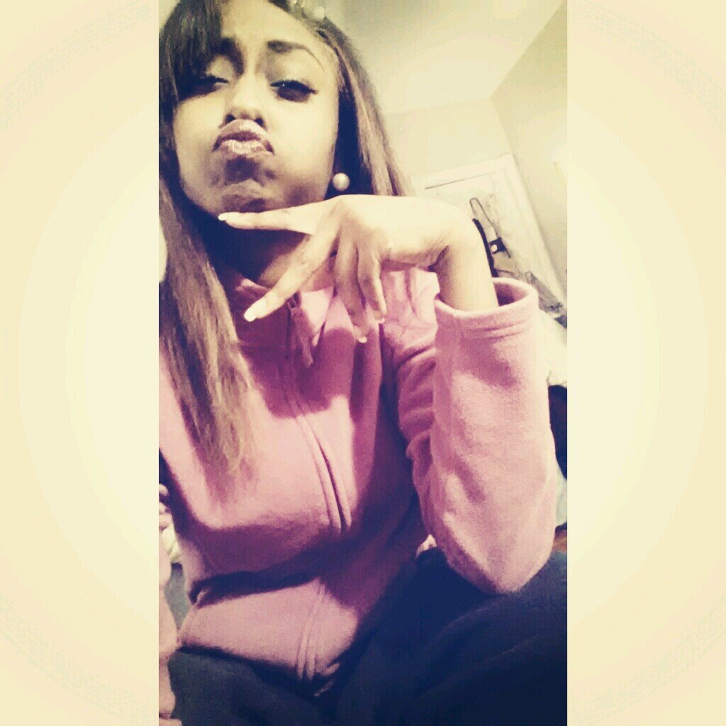 Follow me on IG : _ OgkillaNae || #Aquarius || Coolest Girl you can Meet , Your average Teenager.