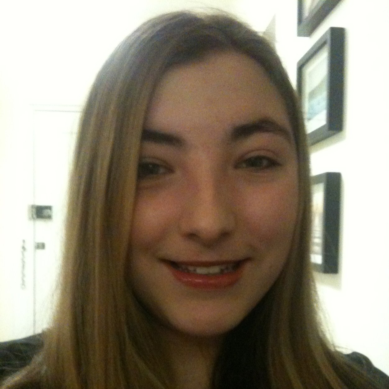 Perdy146's profile picture. at home