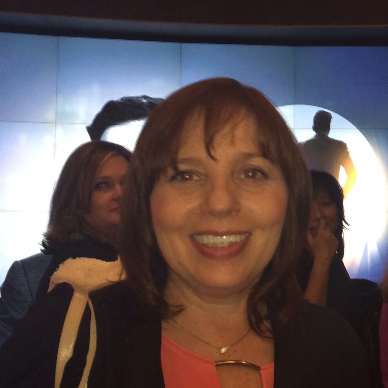 DerosnerDeb's profile picture. 