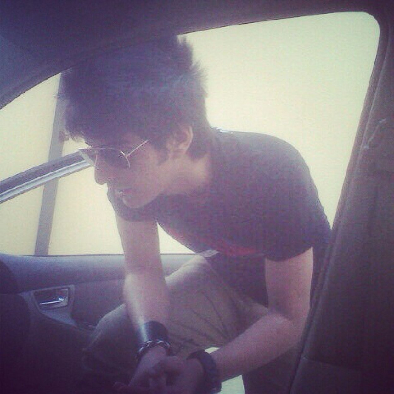 Nothing I say you only have followed in Instagram & kik : 8sa_22
