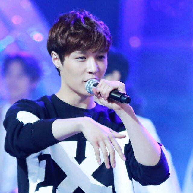 맹목적인 사랑을 온전히 너에게 ONLYFORLAY