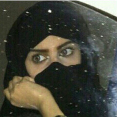 ‏‏اسمي عبير  مشتهيه مووت اموت في الفحول       للكاش فقط