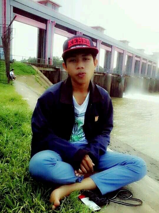 Rizal_Enzank's profile picture. 