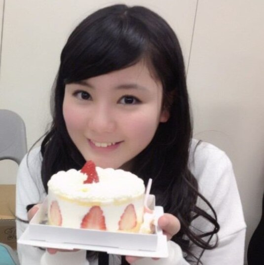 高橋胡桃推し。乃木坂櫻坂日向坂の古参在宅ファン、柴田柚菜は現人神。野球（日ハム)。麻雀パチンコは見る方専門。TVは深夜バラエティ、ラジオは坂道ラジオを主にチェック。QMAは登龍門・検定・サークル対戦のみでCNはたかはしくるみん(カイル)。ア球部(日曜17時開催)部長。週１芸他予習(固定参照)。F/R/Bはご自由に