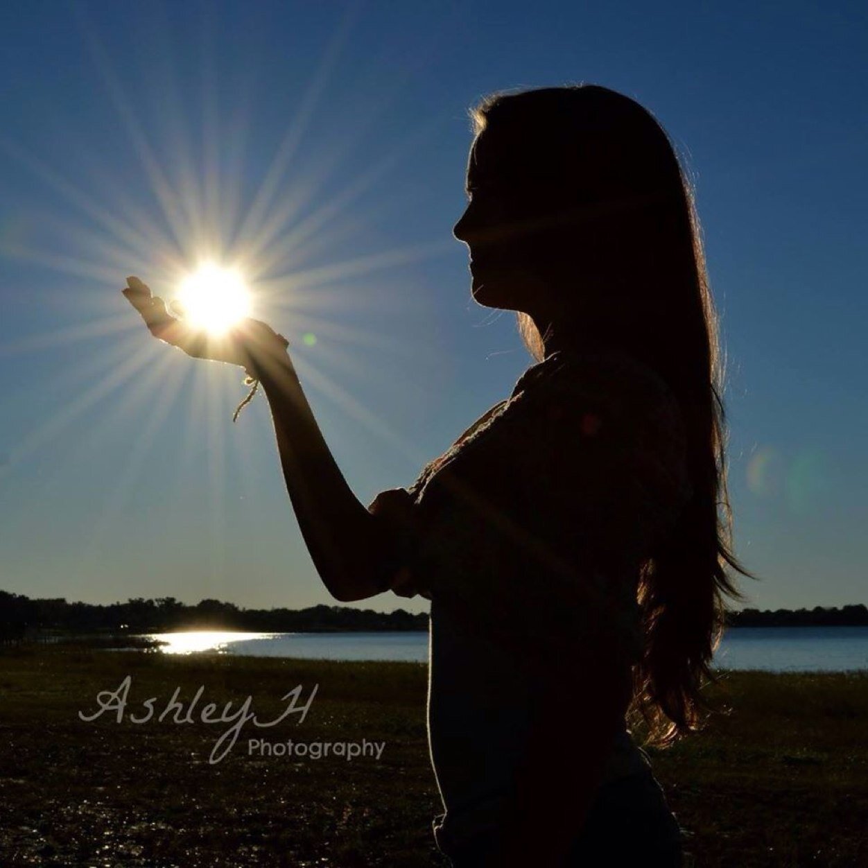 Daughter, girlfriend, sister, animal lover, college student, equestrian, & of course, photographer.