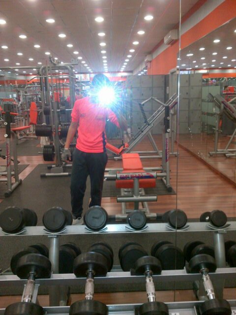 jesus13betico's profile picture. Soy del Betis man que pierda:)