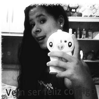 ola pessoinhas da uma olhadinha no meu canal por favor se gostar se inscreva-se so vai usar um minuto seu voce me segue que eu suigo voce tambem