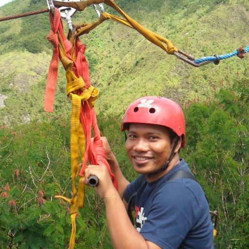 hermankdr's profile picture. only human beings as Alloh's servants who strive to be better in terms of goodness