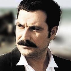 ‏‏♡” يمه.. ويـلي على أوقيش كبدي ﻣن ٱ​​ﻟقآع• وأحط تحت أسفل مواطيش روحي ♡”