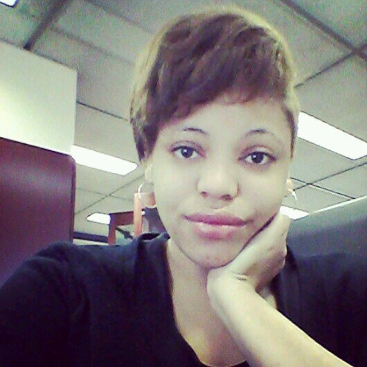 ohdarlinD's profile picture. Dominique *_~